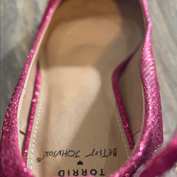 Betsey Johnson for Torrid Pink Glitter Bow Back Chunky Heels | Size 11 Wide - Picture 12 of 16